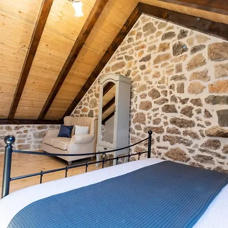 Family Friendly House With A Swimming Pool Bogatic, Krka - 17168 Nyaraló