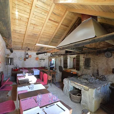 Family Friendly House With A Swimming Pool Bogatic, Krka - 17168